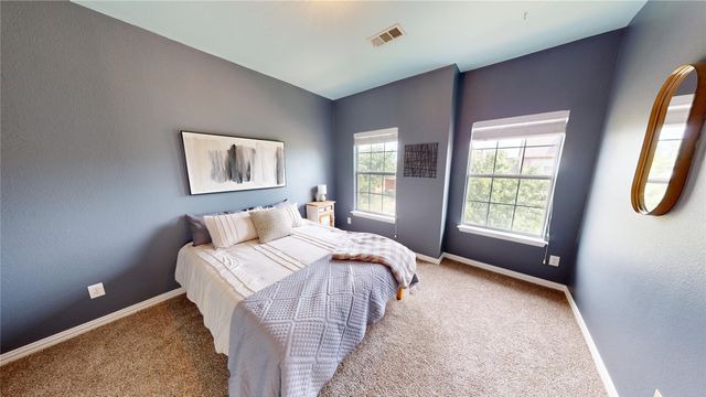 1747 Ivy Lane, Carrollton, TX 75007