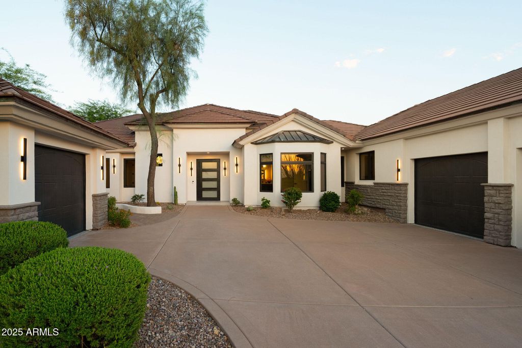 13610 N Sunflower Drive, Fountain Hills, AZ 85268 — exterior
