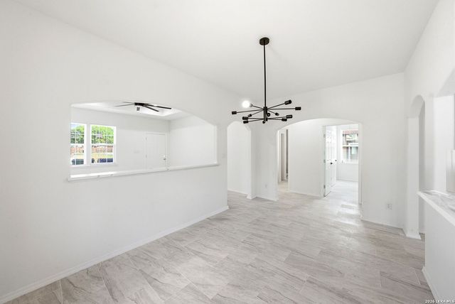 717 Avenue C, Seguin, TX 78155