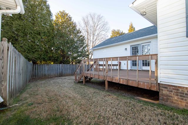 32 Arbours West Ln Lane, Moore, SC 29369