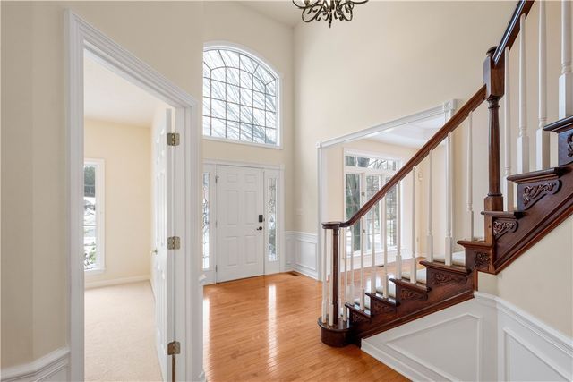 7052 Bennington Woods Dr., Mccandless, PA 15237