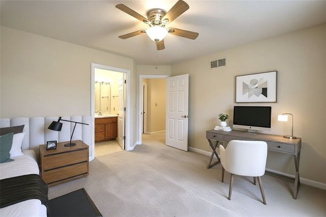 7052 Bennington Woods Dr., Mccandless, PA 15237