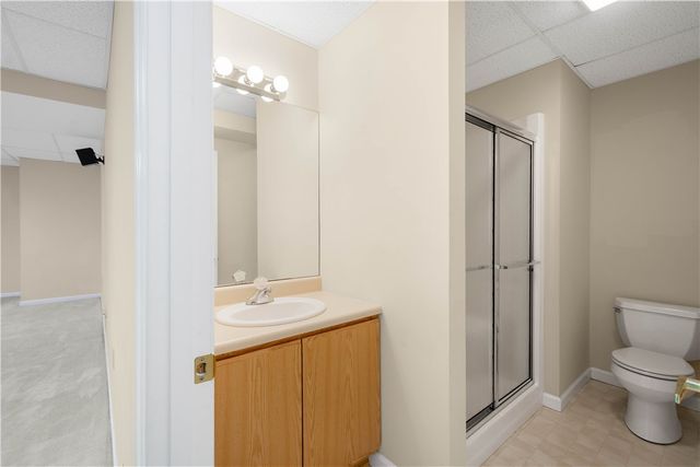 7052 Bennington Woods Dr., Mccandless, PA 15237