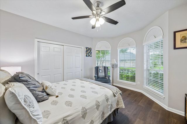 12423 Rutgers Park Court, Houston, TX 77058