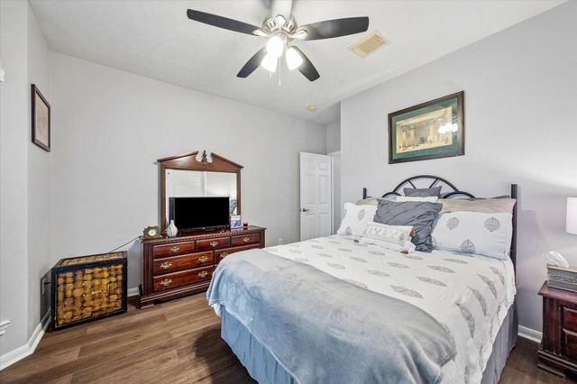 12423 Rutgers Park Court, Houston, TX 77058