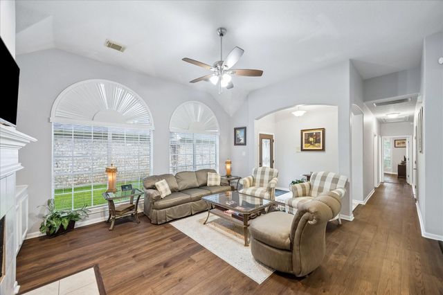 12423 Rutgers Park Court, Houston, TX 77058