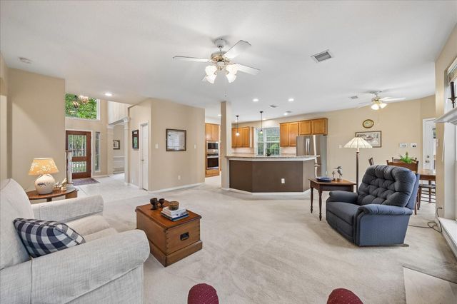 30 N Dragonwood Place, The Woodlands, TX 77381