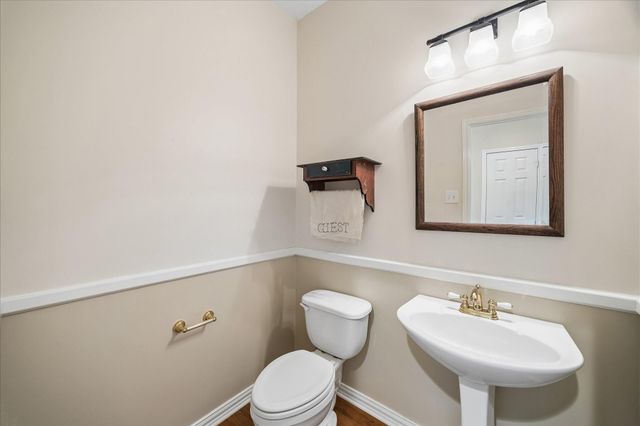 30 N Dragonwood Place, The Woodlands, TX 77381