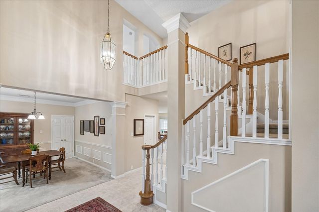 30 N Dragonwood Place, The Woodlands, TX 77381