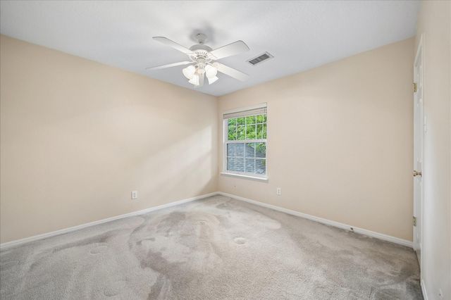 30 N Dragonwood Place, The Woodlands, TX 77381