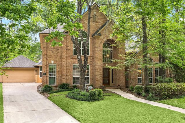 30 N Dragonwood Place, The Woodlands, TX 77381