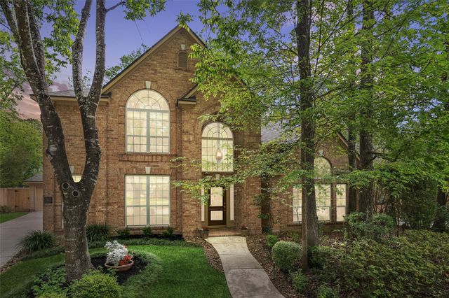 30 N Dragonwood Place, The Woodlands, TX 77381