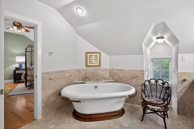 35 Northgate Rd, Chatham, MA 02650