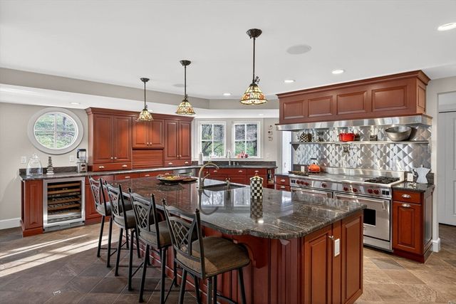 35 Northgate Rd, Chatham, MA 02650