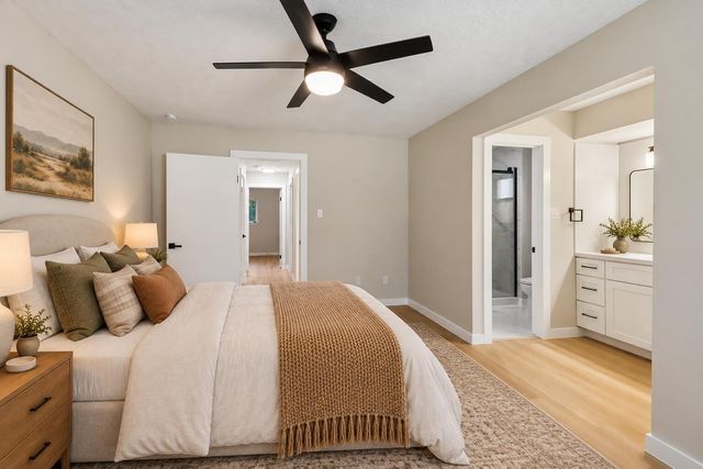 2034 Lake Creek Drive, Kingwood, TX 77339