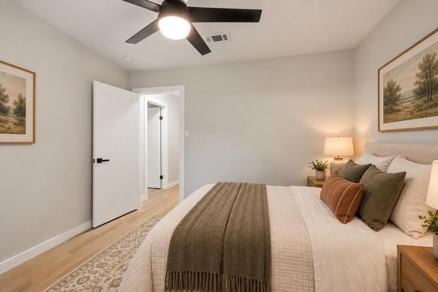 2034 Lake Creek Drive, Kingwood, TX 77339