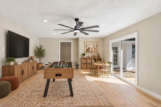 2034 Lake Creek Drive, Kingwood, TX 77339