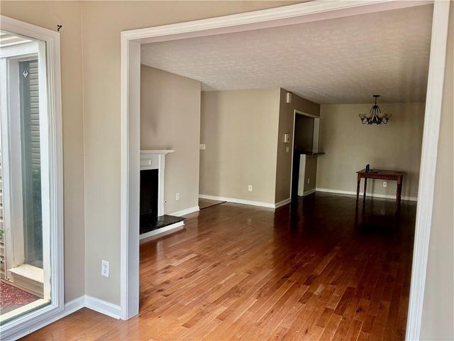 1206 Augusta Drive SE, Marietta, GA 30067