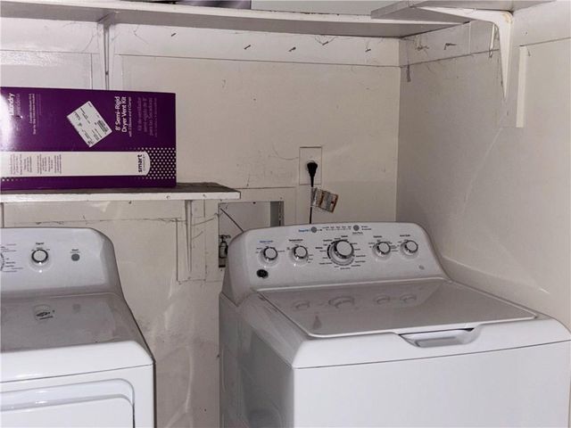 1206 Augusta Drive SE, Marietta, GA 30067