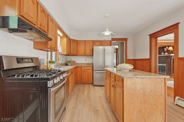 534 E Broad Street, Westfield Town, NJ 07090