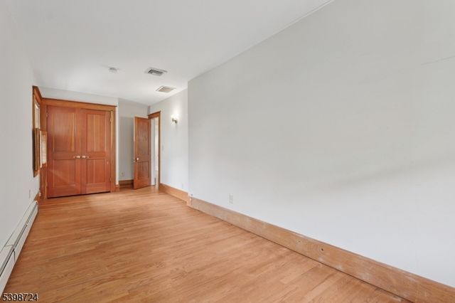 534 E Broad Street, Westfield Town, NJ 07090