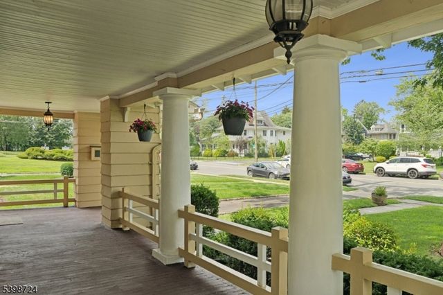 534 E Broad Street, Westfield Town, NJ 07090