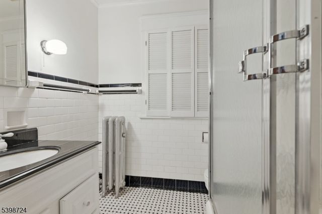 534 E Broad Street, Westfield Town, NJ 07090