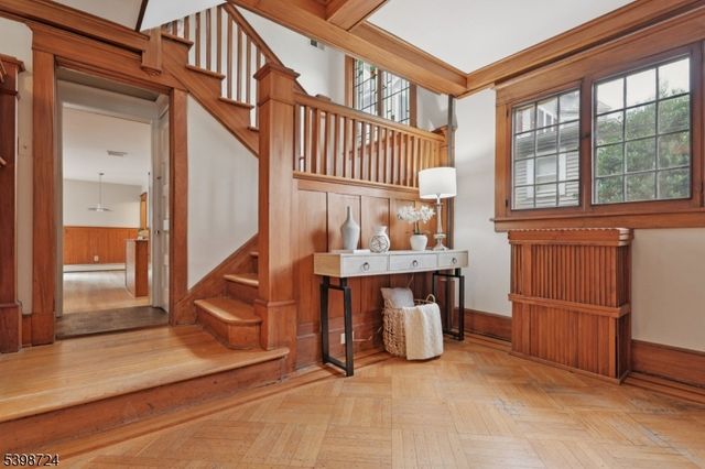 534 E Broad Street, Westfield Town, NJ 07090