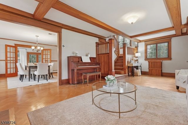 534 E Broad Street, Westfield Town, NJ 07090