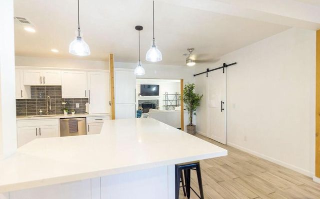 4214 N 20th Street, Phoenix, AZ 85016