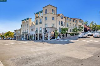 4395 Piedmont Ave P208, Oakland, CA 94611