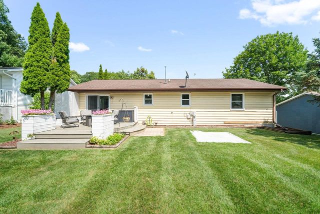 1304 Hans STREET, West Bend, WI 53090