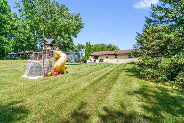 1304 Hans STREET, West Bend, WI 53090