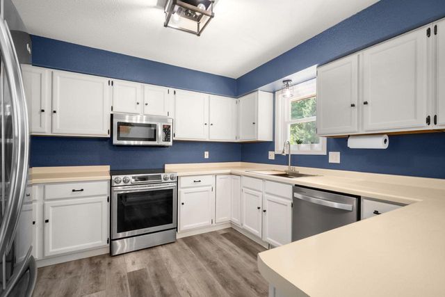 1304 Hans STREET, West Bend, WI 53090