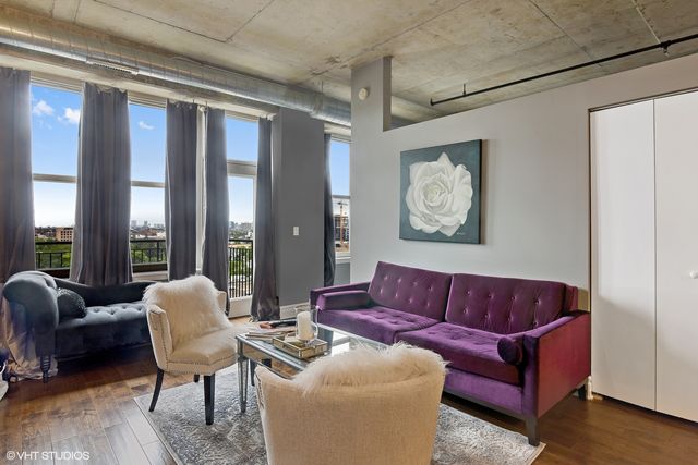 6 S Laflin Street 901, Chicago, IL 60607