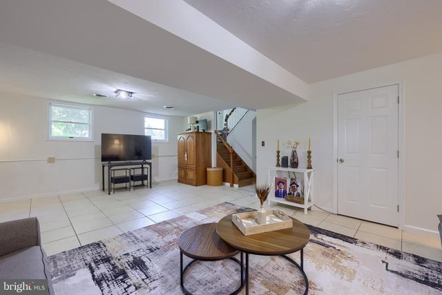 3450 HEATHER DR, York, PA 17408