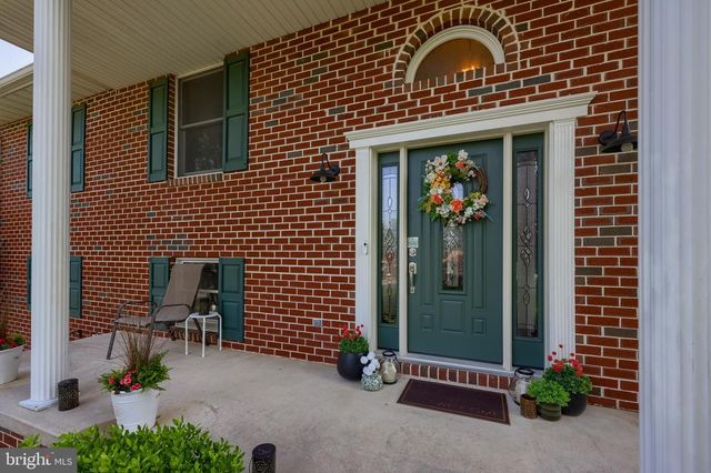 3450 HEATHER DR, York, PA 17408