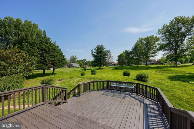 3450 HEATHER DR, York, PA 17408