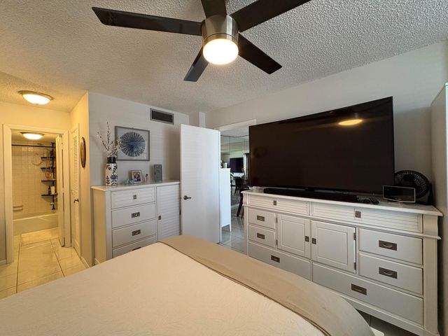 1009 N Ocean Boulevard 607, Pompano Beach, FL 33062