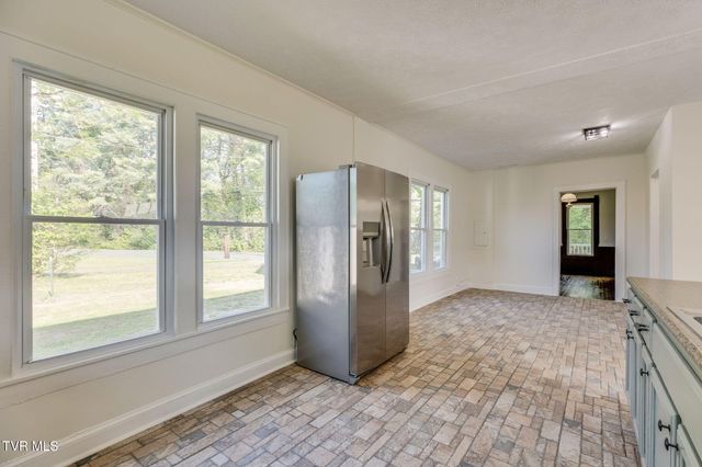 1604 Broad Street, Elizabethton, TN 37643