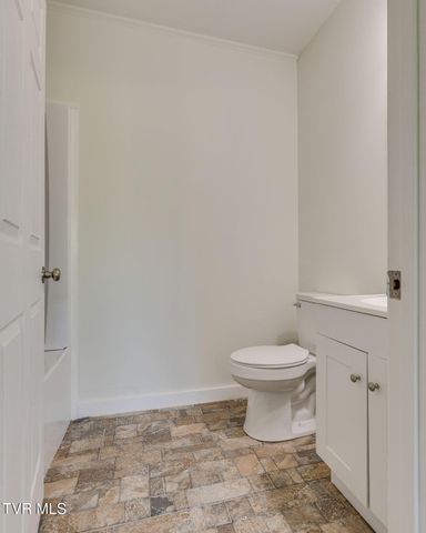 1604 Broad Street, Elizabethton, TN 37643