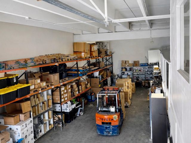 5505 NW 74th Ave 5505, Miami, FL 33166