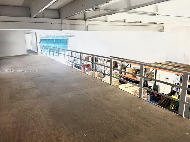 5505 NW 74th Ave 5505, Miami, FL 33166