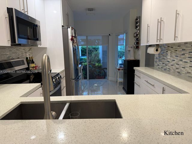 10973 NW 62nd Ter, Doral, FL 33178