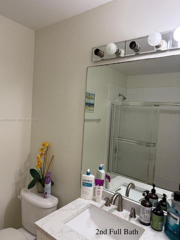 10973 NW 62nd Ter, Doral, FL 33178