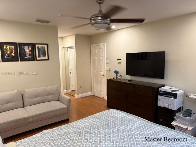 10973 NW 62nd Ter, Doral, FL 33178