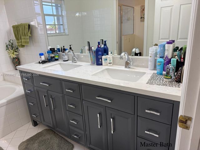 10973 NW 62nd Ter, Doral, FL 33178