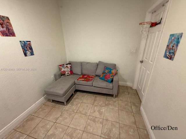 10973 NW 62nd Ter, Doral, FL 33178
