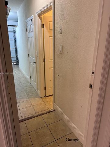 10973 NW 62nd Ter, Doral, FL 33178