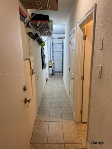 10973 NW 62nd Ter, Doral, FL 33178